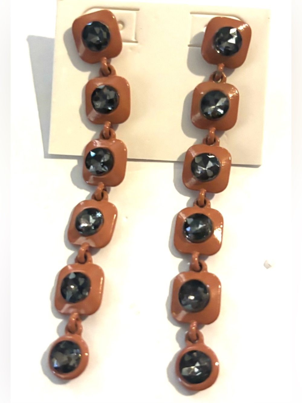 Fashion Jewelry Brown Drop Earrings with Black Gems